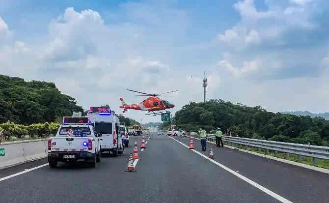 藁城区高速公路汽车救援案例